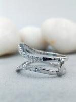 Load image into Gallery viewer, wedding band with lab grown diamond 10k solid gold