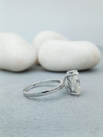 Load image into Gallery viewer, Oval Shape Solitaire Engagement Ring 14k Solid White Gold Ring