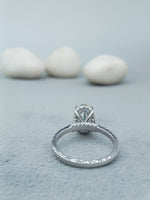 Load image into Gallery viewer, 14 kt white gold engagement ring