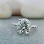 Load image into Gallery viewer, 5 ct oval cut lab grown diamond engagement ring