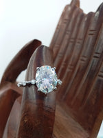 Load image into Gallery viewer, 5 ct oval cut lab grown diamond engagement ring