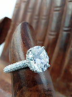 Load image into Gallery viewer, 1.80 ct Oval Lab Grown and Diamond Pave Engagement Ring