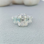 Load image into Gallery viewer, Fine Jewelry Emerald Lab Grown Diamond Solid Gold Three Stone Wedding Engagement Ring