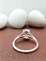 Load image into Gallery viewer, oval halo fine jewellery lab grown diamond engagement ring
