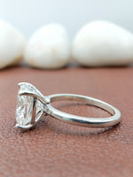 Load image into Gallery viewer, 4.50 ct Cushion Cut Diamond Ring