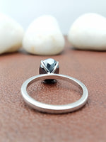 Load image into Gallery viewer, Oval Shape Lab Grown Diamond Engagement Ring