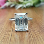 Load image into Gallery viewer, 2.00ct Emerald Cut Diamond Solitaire Ring