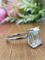 Load image into Gallery viewer, 2.00ct Emerald Cut Diamond Solitaire Ring