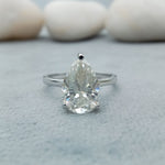 Load image into Gallery viewer, 3.0 ct pear cut diamond solitaire engagement ring