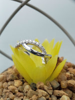 Load image into Gallery viewer, 18ct White Gold Diamond Twist Ring
