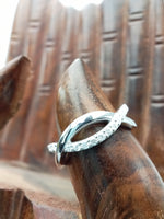 Load image into Gallery viewer, 18ct White Gold Diamond Twist Ring