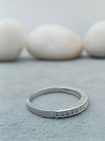 Load image into Gallery viewer, 14k White Gold Diamond Eternity Band