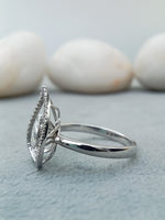 Load image into Gallery viewer, 925 Sterling Silver Flame Teardrop Solitaire Ring