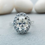 Load image into Gallery viewer, 2 ct Oval Cut Lab Grown Halo Engagement Ring
