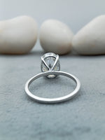 Load image into Gallery viewer, 1.85 carat Lab Grown Oval Engagement Ring