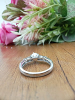 Load image into Gallery viewer, 14 kt Lab Grown Classic Engagement Ring