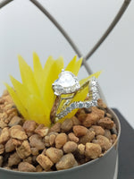 Load image into Gallery viewer, 1.7 ct Heart Lab Grown Diamond Bridal Set Ring