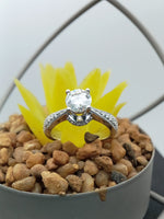 Load image into Gallery viewer, Lab Grown Diamond Solitaire Round Shape Ring