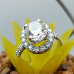 Load image into Gallery viewer, 2 ct Oval Cut Lab Grown Halo Engagement Ring