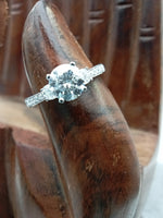 Load image into Gallery viewer, 3 Stone Round Cut Diamond Engagement Ring
