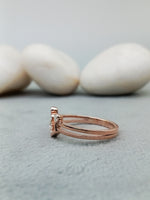 Load image into Gallery viewer, 14 kt rose gold lab engagment ring