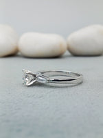 Load image into Gallery viewer, 2.50 carat round diamond engagement ring
