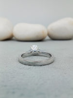 Load image into Gallery viewer, 2.50 carat round diamond engagement ring