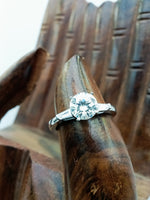 Load image into Gallery viewer, 2.50 carat round diamond engagement ring