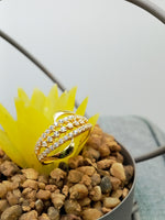 Load image into Gallery viewer, 14/18 kt yellow gold lab engagement ring