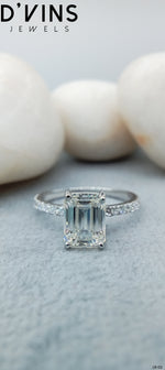 Load image into Gallery viewer, 2 ct Emerald cut Solitaire Lab Grown diamond ring