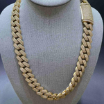 Load image into Gallery viewer, 18MM Round Shaped VVS Lab Grown Diamond Miami Link Cuban Chain with Custom Box Clasp
