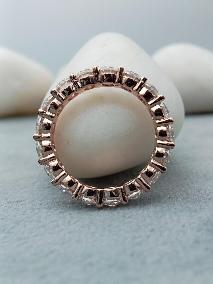14k Rose Gold Round Cut Diamond Eternity Ring