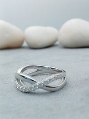 18ct White Gold Diamond Twist Ring