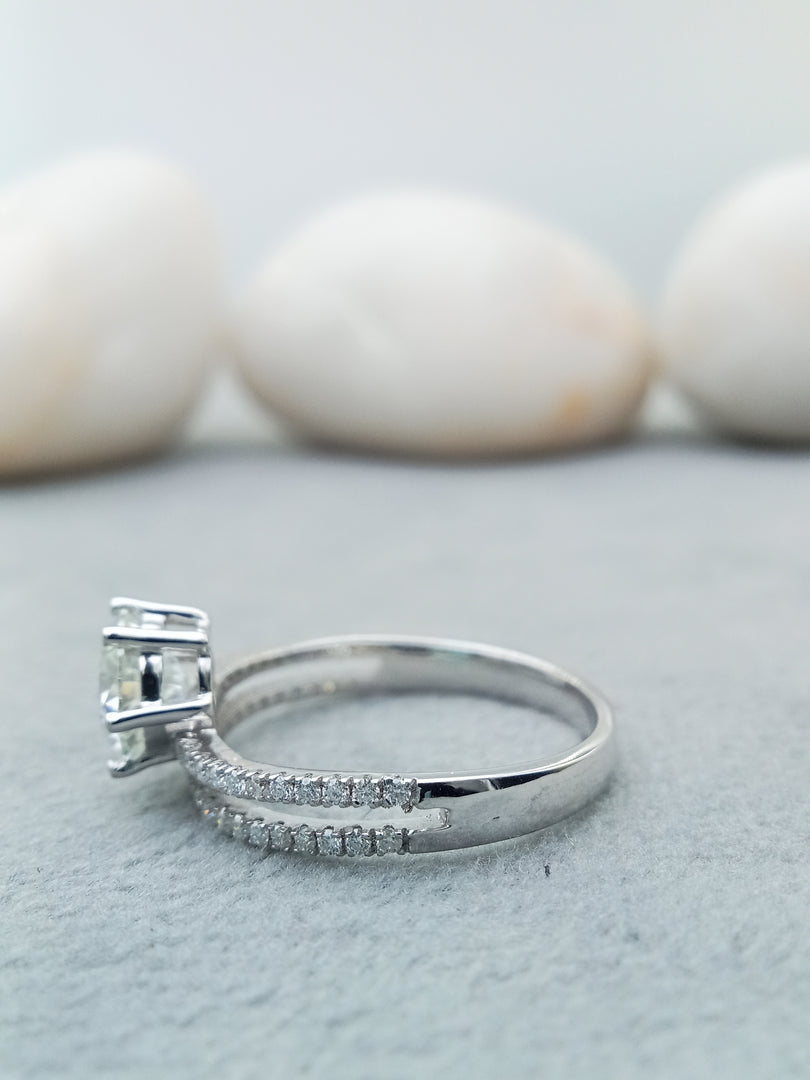 14k White Gold Round Lab Grown Engagement Ring