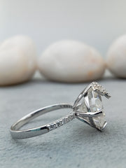 14 kt lab grown dimond cushion cut engagement ring