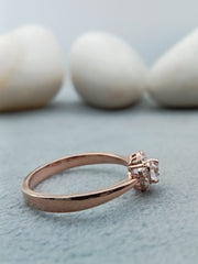 10/14 kt Rose Gold Heart Halo Engagement Ring