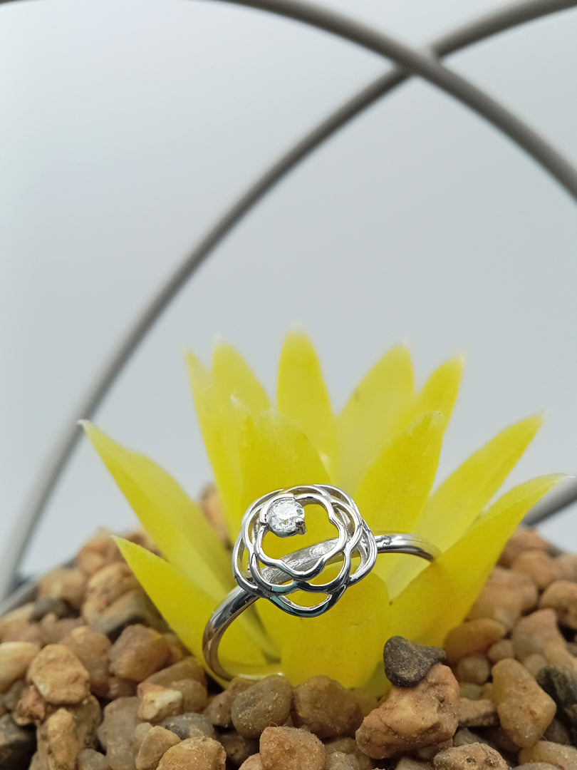 0.05 ct white diamond cut white gold solitaire ring