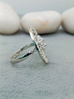 Load image into Gallery viewer, 14 kt Vintage Diamond engagement Ring

