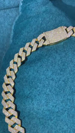Load and play video in Gallery viewer, 18MM Round Shaped VVS Lab Grown Diamond Miami Link Cuban Chain with Custom Box Clasp
